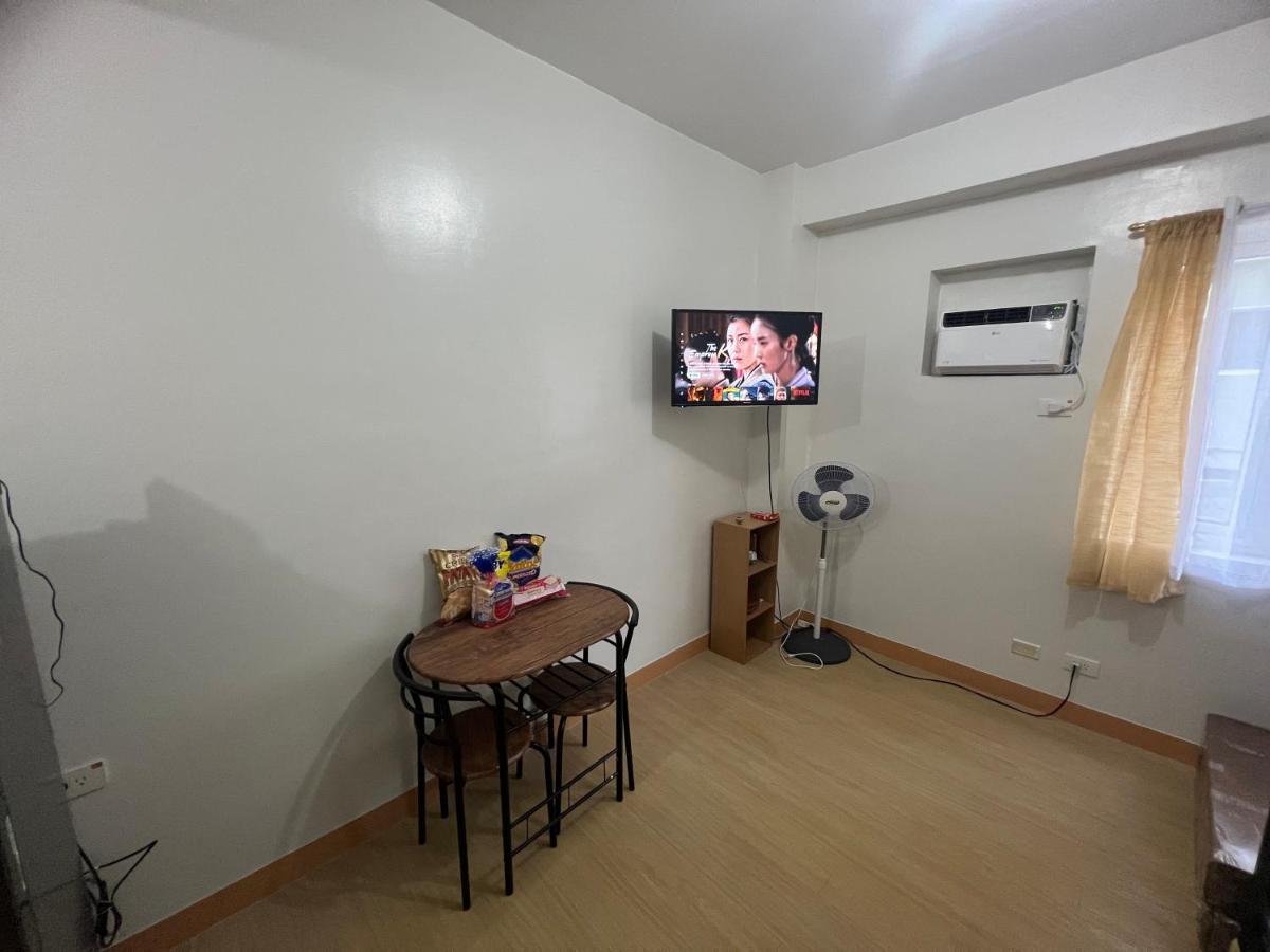 קואזון סיטי Lovers Inn Qc מראה חיצוני תמונה